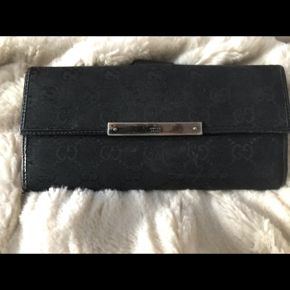 Gucci Black Canvas GG Monogram Wallet